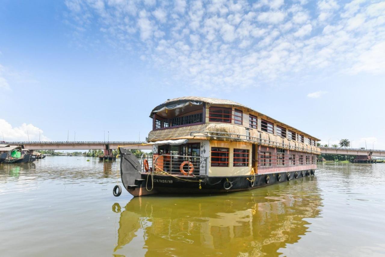 Beach Paradise Day Cruise Houseboat Alappuzha Bagian luar foto