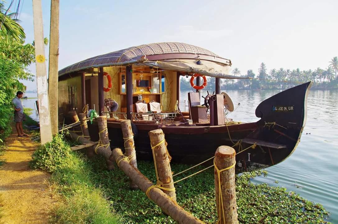 Beach Paradise Day Cruise Houseboat Alappuzha Bagian luar foto