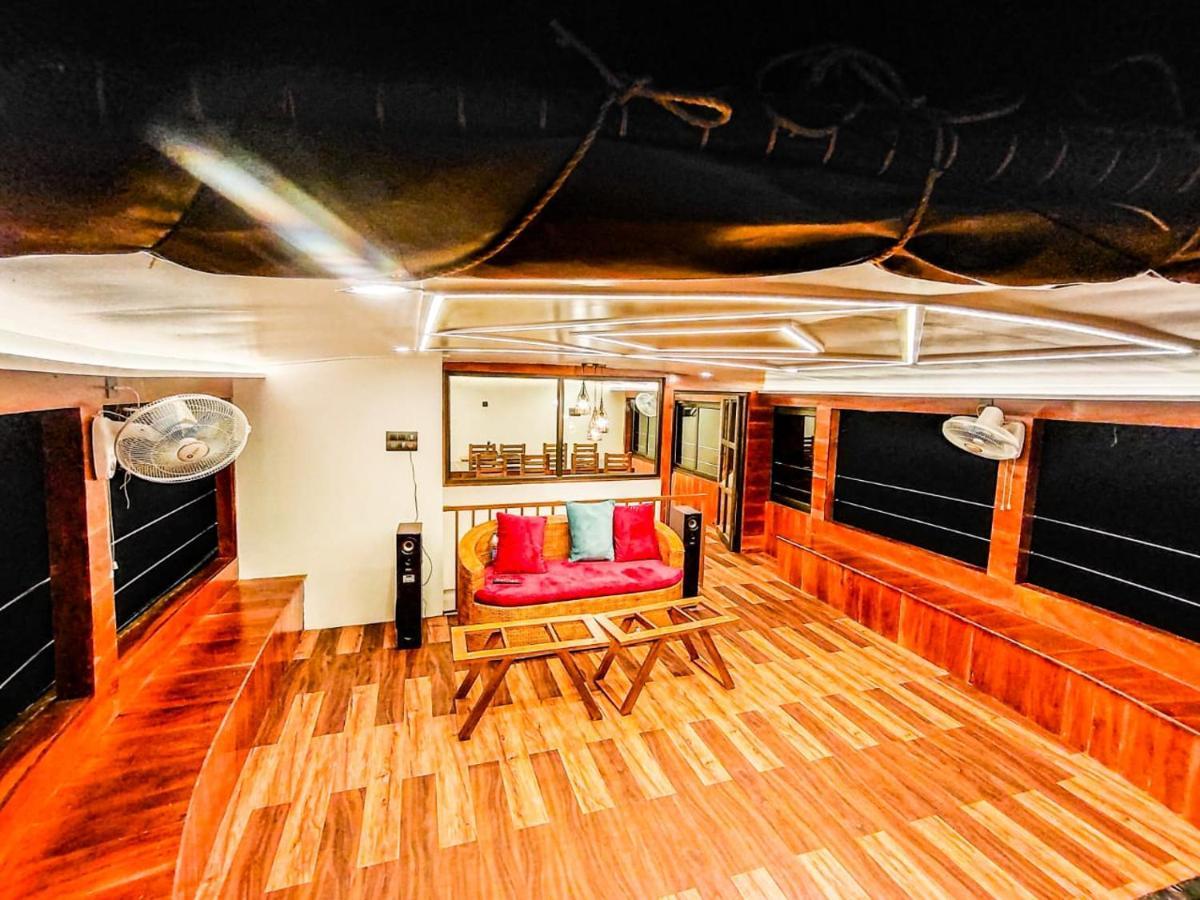 Beach Paradise Day Cruise Houseboat Alappuzha Bagian luar foto