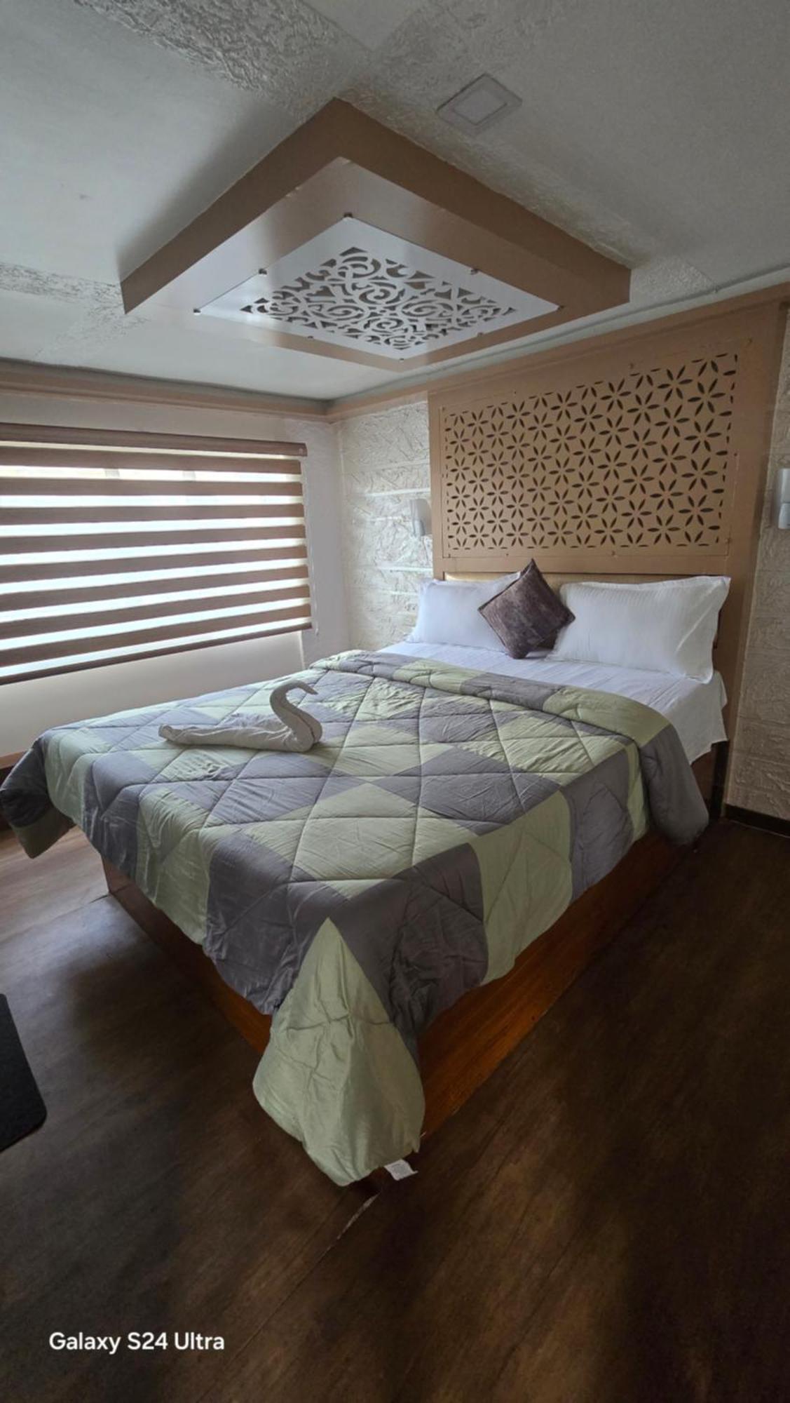 Beach Paradise Day Cruise Houseboat Alappuzha Bagian luar foto