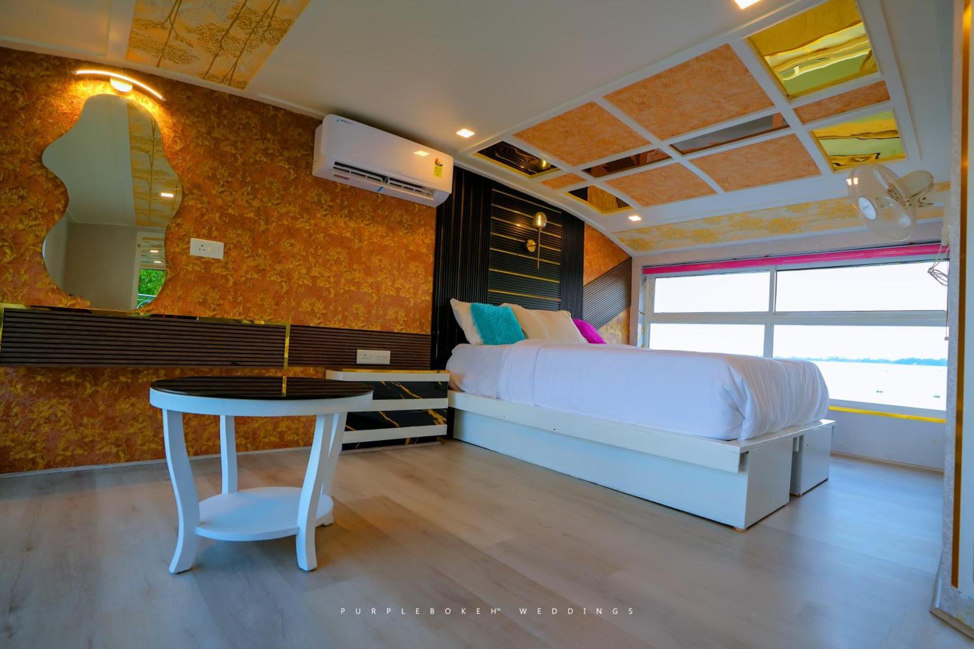 Beach Paradise Day Cruise Houseboat Alappuzha Bagian luar foto